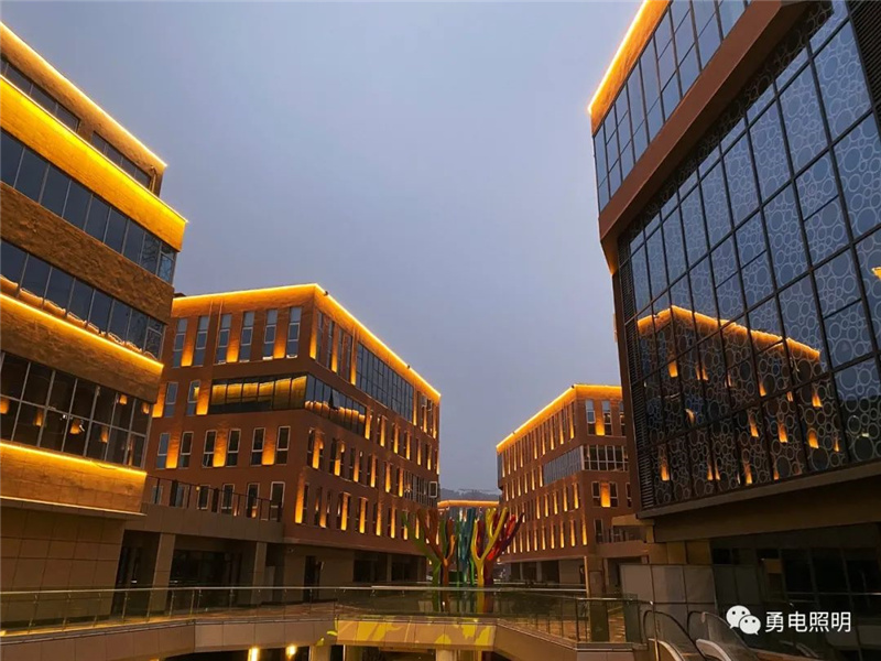 360度夜景照明！湖州东城时代商业中心-杭州勇电照明有限公司